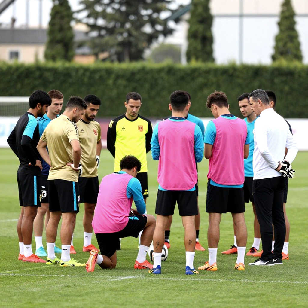 Two Training Sessions Before Kickoff: Vietnam's Preparation Equation in the Regional Tournament Two Training Sessions Before Kickoff: Vietnam's Preparation Equation in the Regional Tournament