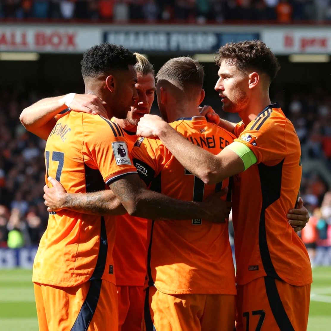 1,500 Seats and a Football Nation Learning to Breathe 1,500 Seats and a Football Nation Learning to Breathe