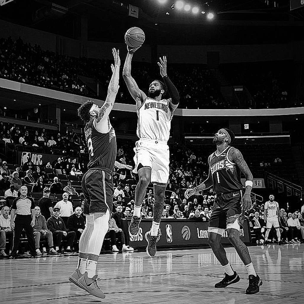 Olympiacos đáp trả Giannakopoulos sau cú buzzer-beater của Marcus Carr: giải mã cuộc chiến truyền thông của trận derby vĩnh cửu