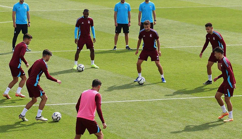 Ten Hag's Criticism of Ronaldo: The Story Isn't at Old Trafford, It's the 255-Euro Fine Ten Hag's Criticism of Ronaldo: The Story Isn't at Old Trafford, It's the 255-Euro Fine