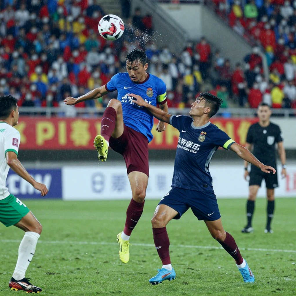 Bryan Ly: Từ lò đào tạo Man City đến tham vọng khoác áo ĐT Việt Nam